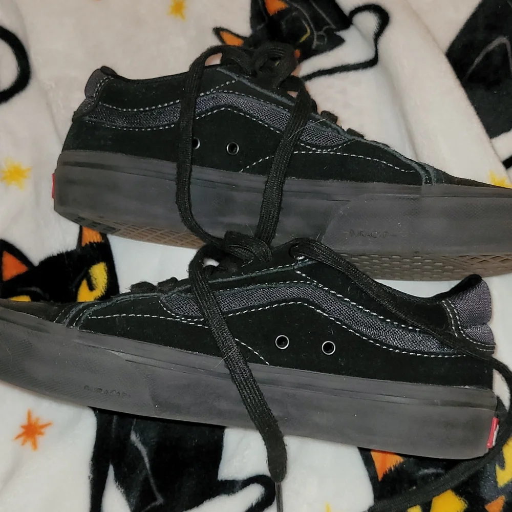 Men's Black Vans Skate Shoes Size 6.5 - Picture 3 of 8